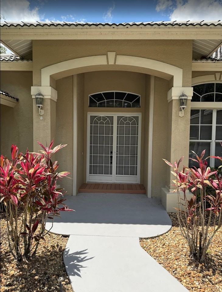 11327 Longshore Way E - Photo 2 of 20