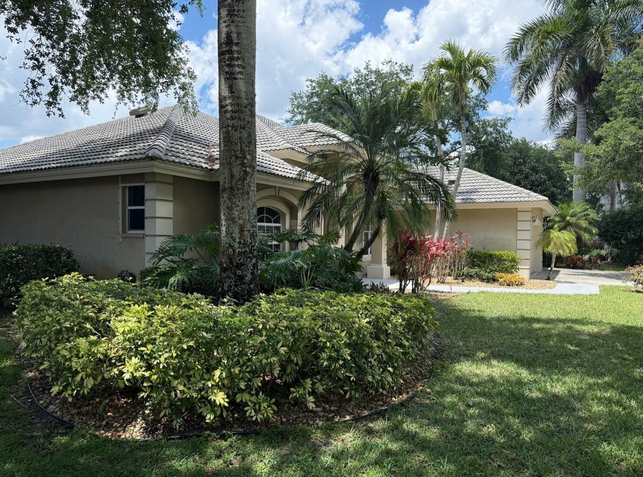 11327 Longshore Way E - Photo 4 of 20