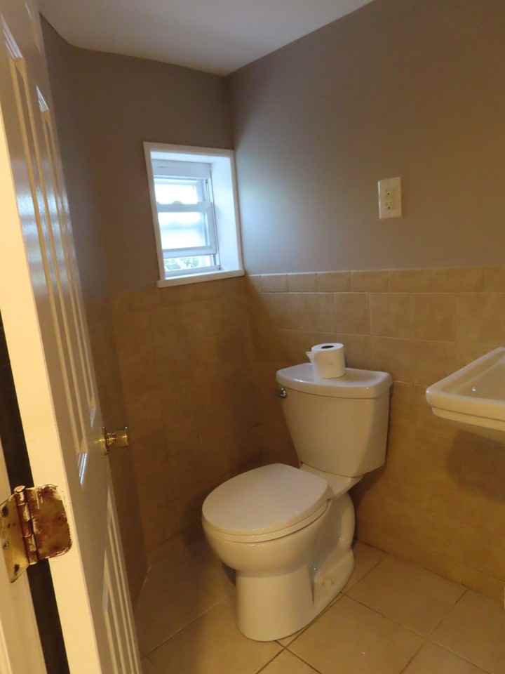2636 Sorento Rd - Photo 2 of 21