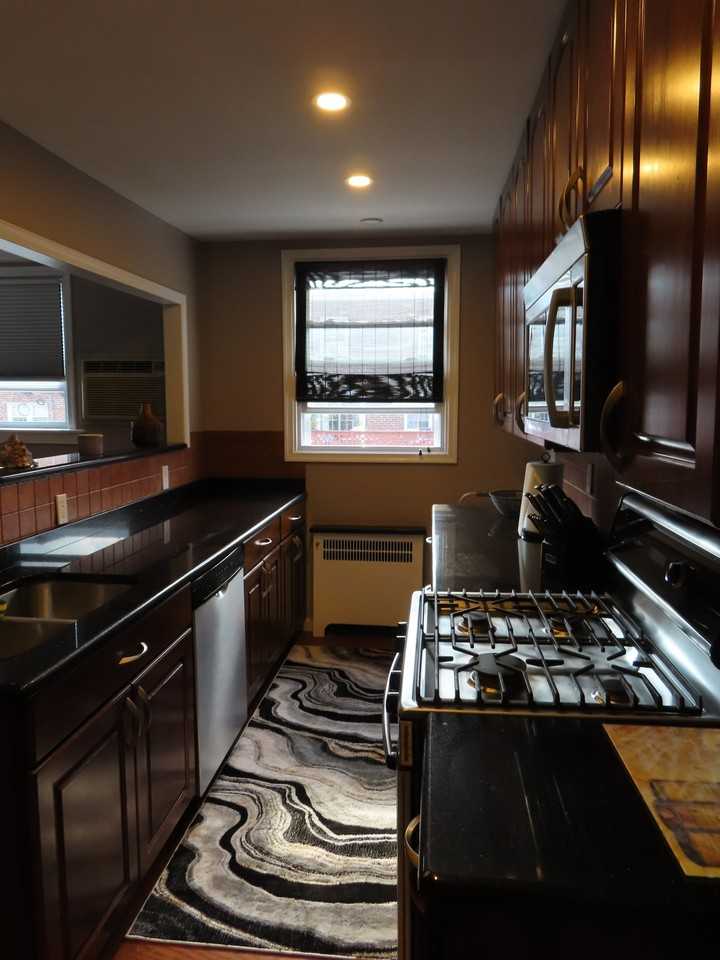 2636 Sorento Rd - Photo 7 of 21