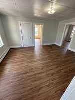 featured image of 54 Knox St #4