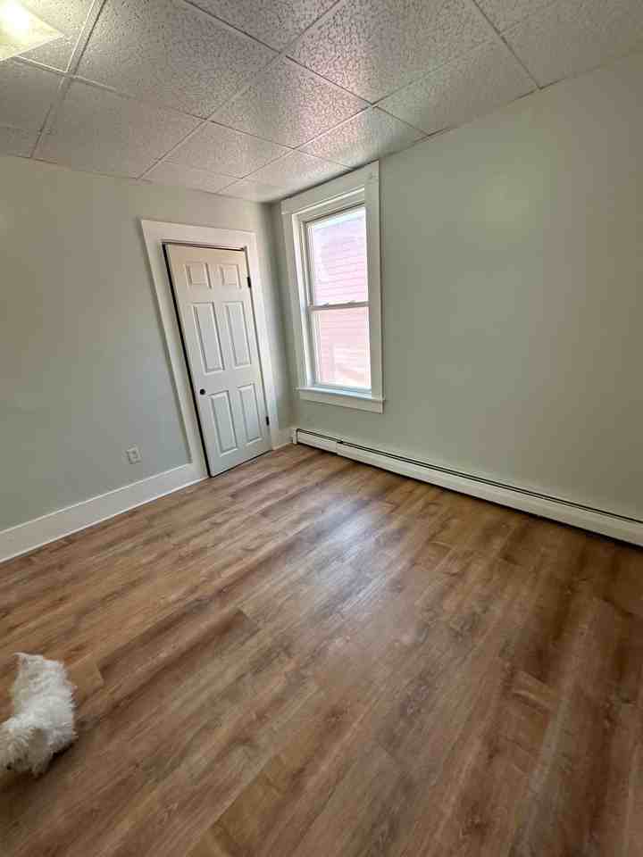 54 Knox St #4 - Photo 3 of 11