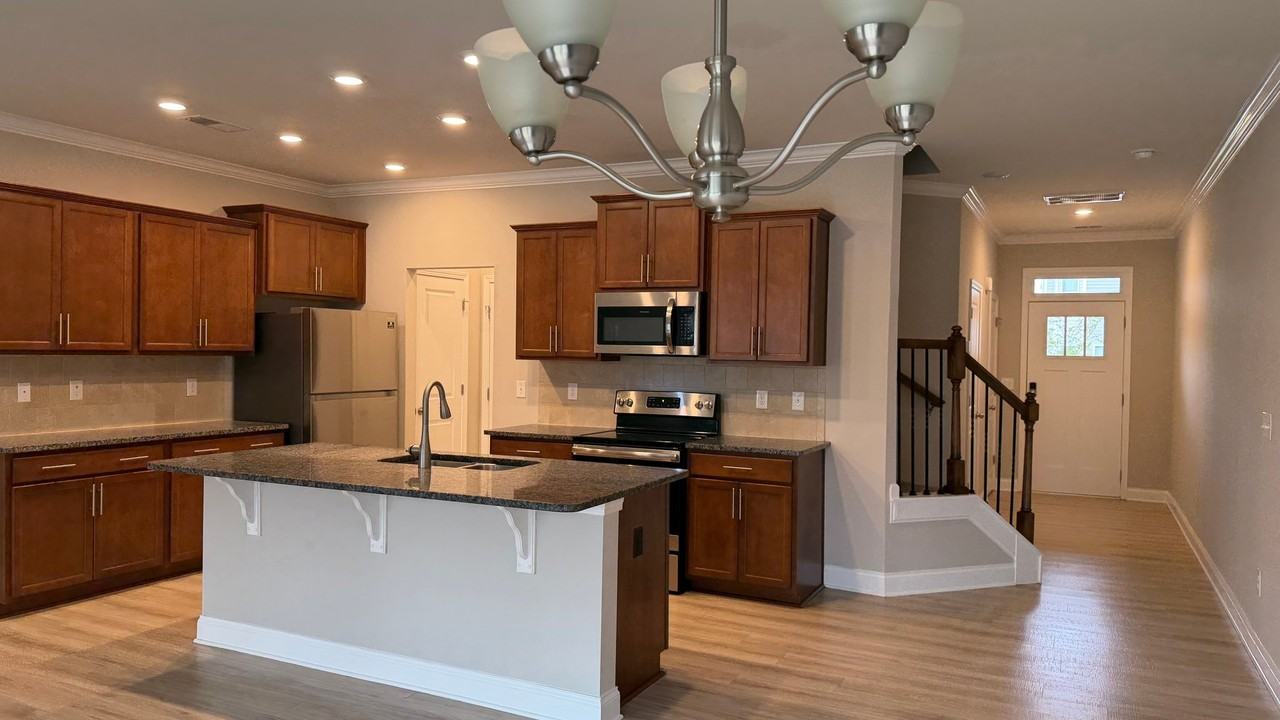 309 Yellow Fox Rd - Photo 6 of 23