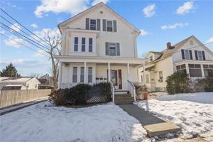 featured image of 14 Lincoln Ave #1