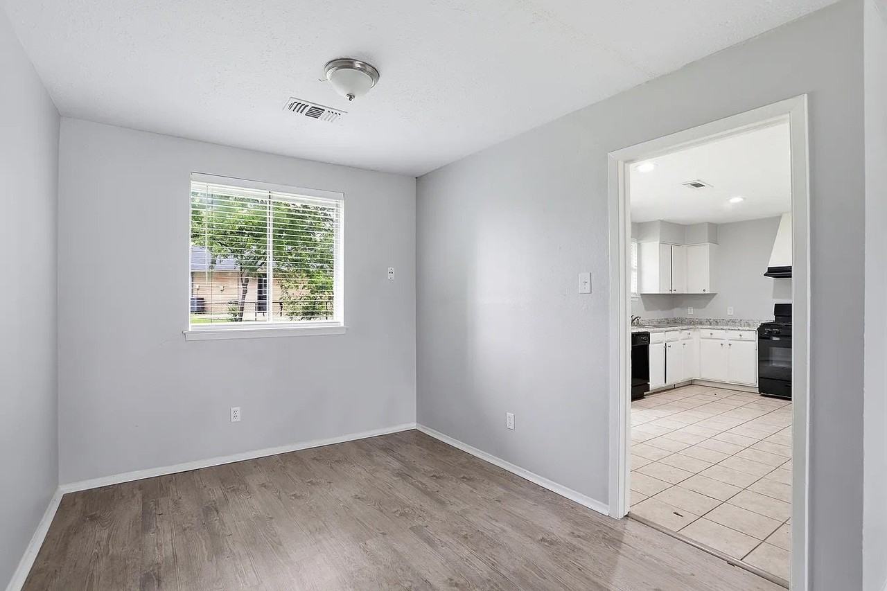 12614 Chiswick Rd - Photo 7 of 12