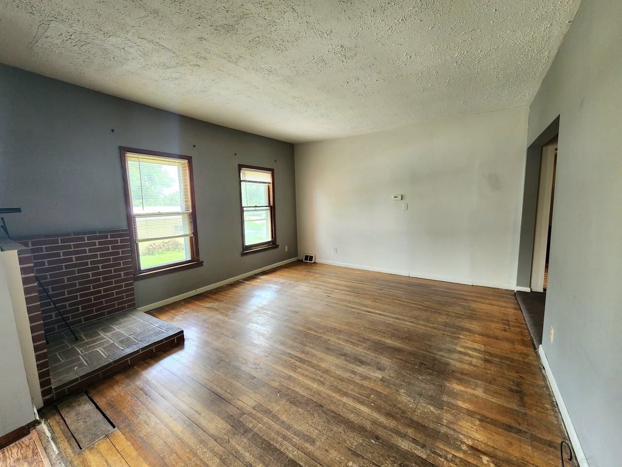 62 Oak St - Photo 5 of 20