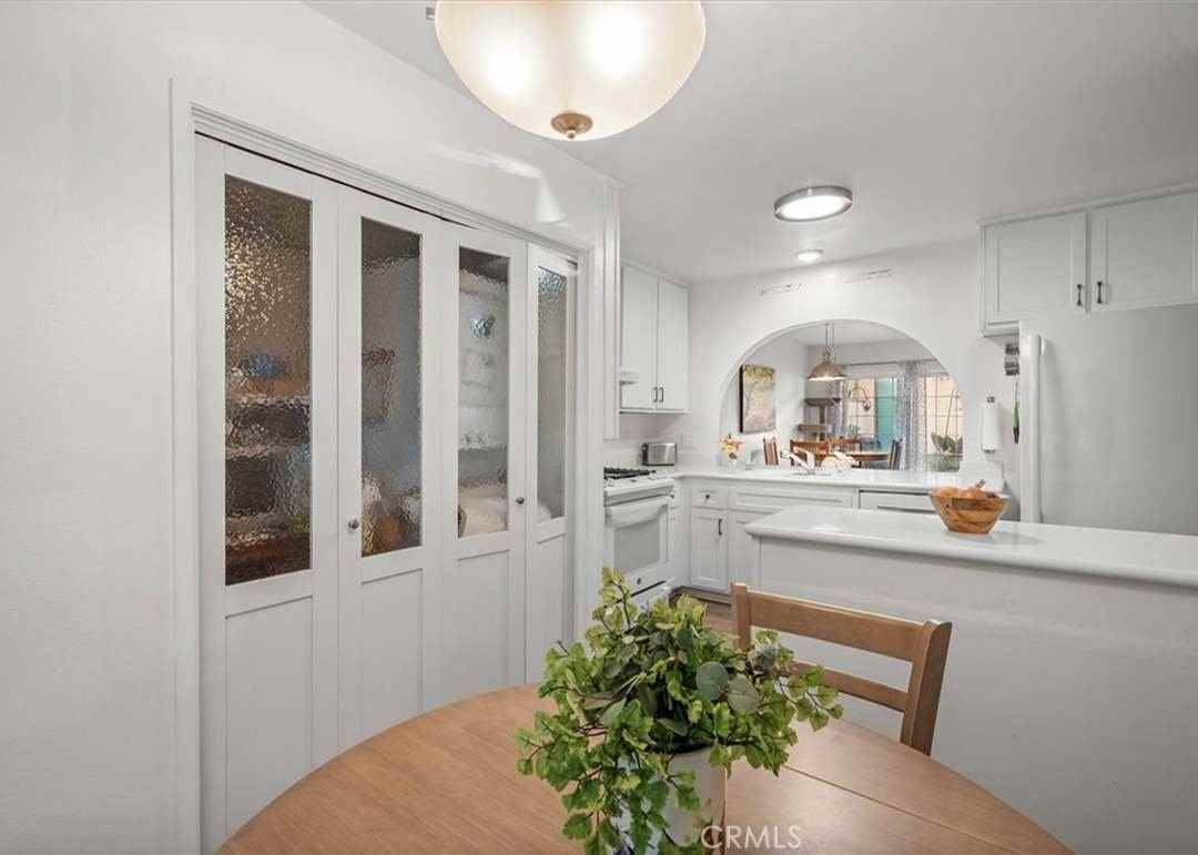 4682 Maxwell Ct - Photo 3 of 16