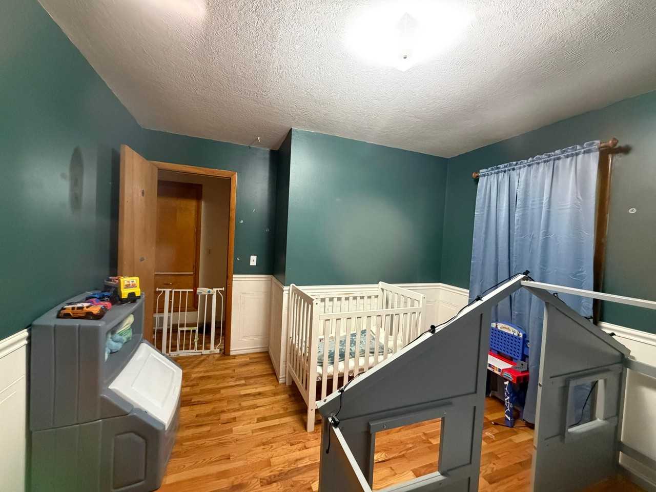 821 W Spruce St #A - Photo 3 of 14