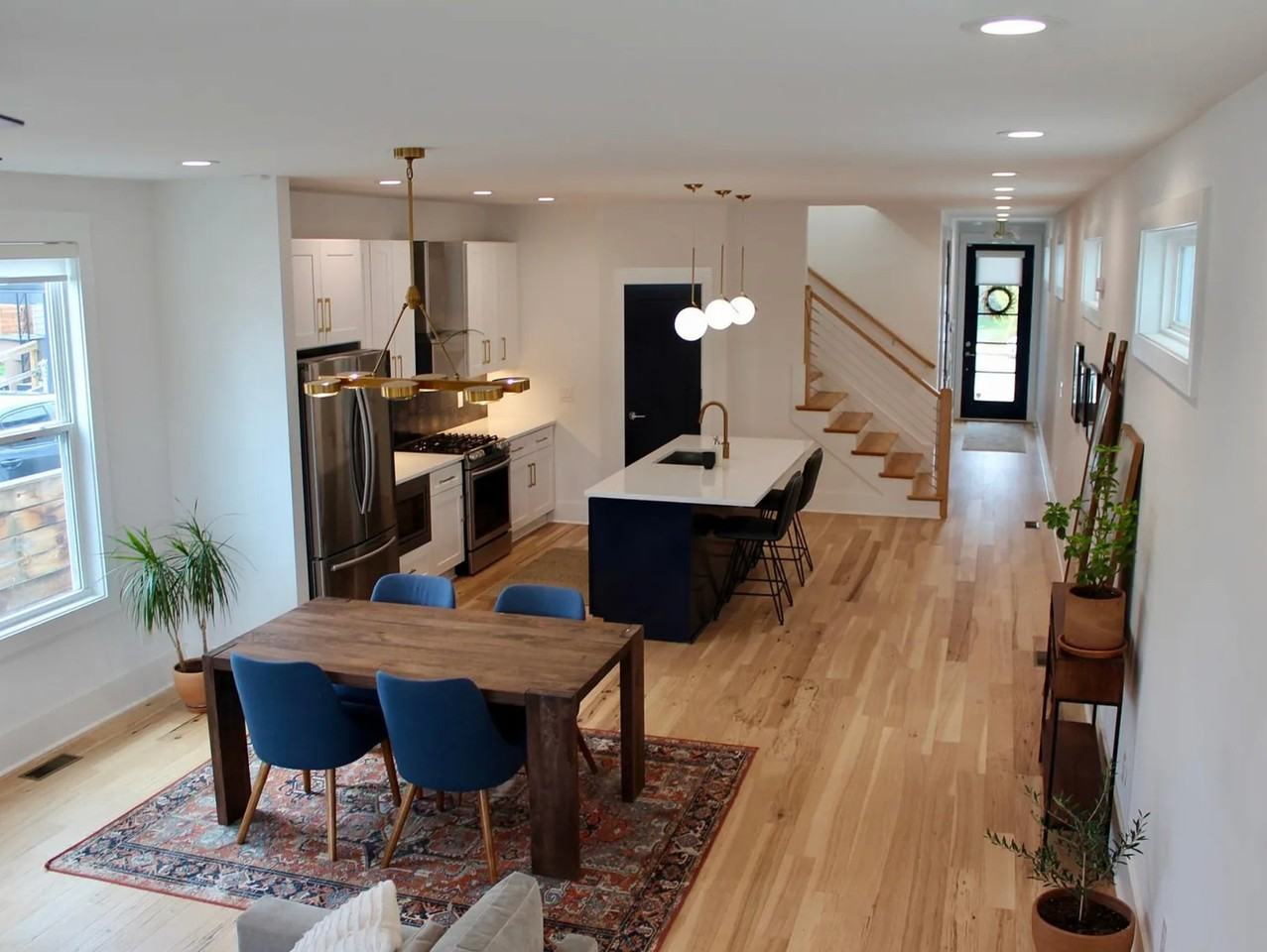 2020 9th Ave N #A - Photo 3 of 20