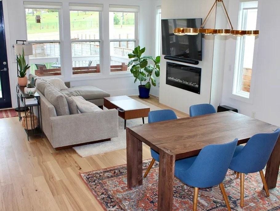 2020 9th Ave N #A - Photo 4 of 20