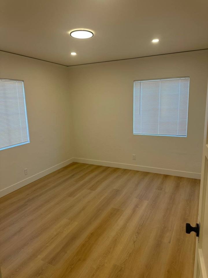 417 S Fremont Ave - Photo 6 of 10