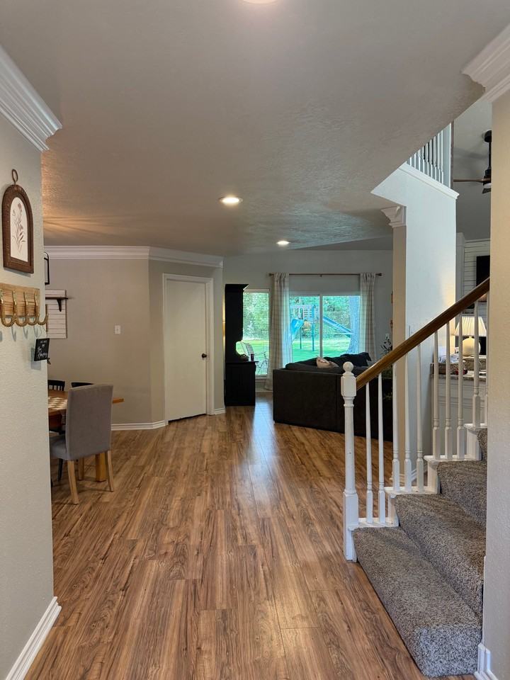 1019 Chateau Woods Parkway Dr - Photo 3 of 13