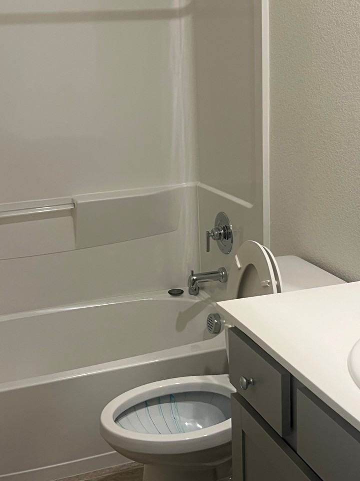 16306 Ridgehaven Dr - Photo 3 of 11