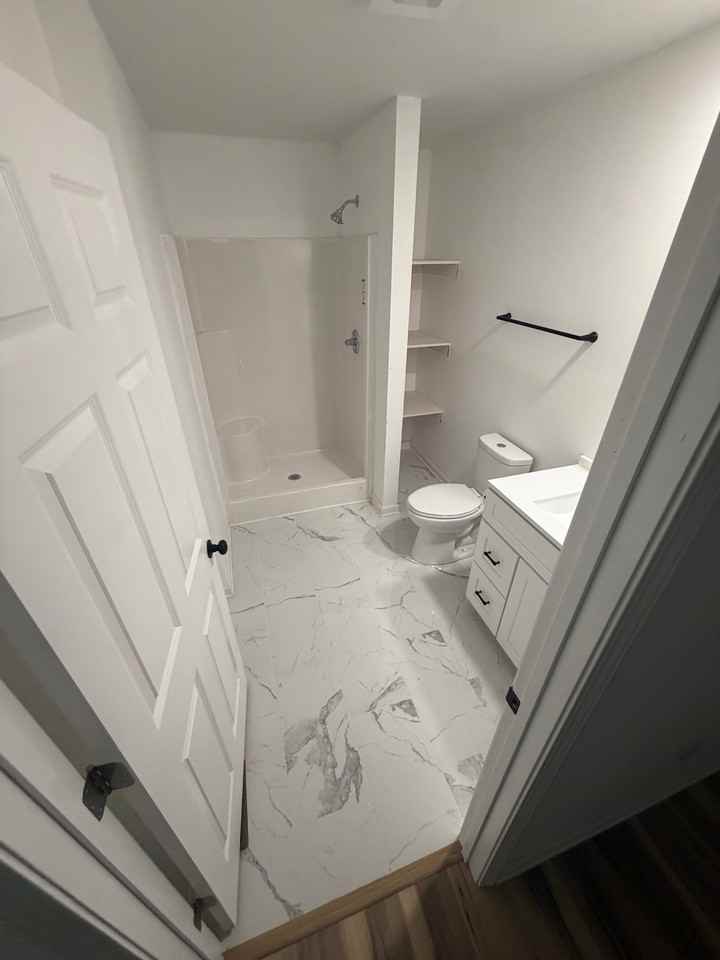 207 Sears St - Photo 6 of 8