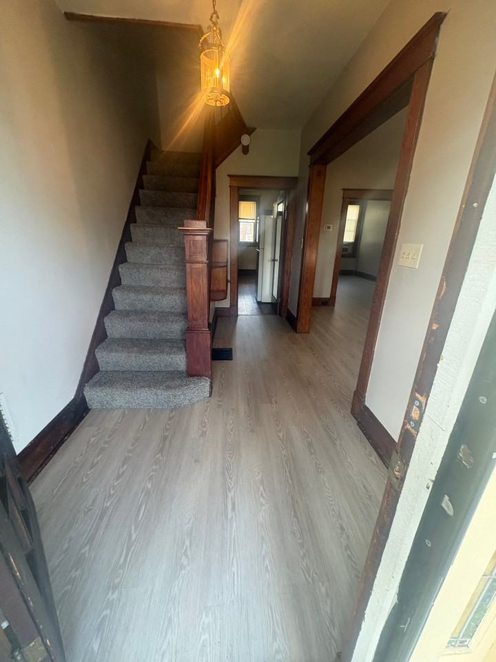 2906 Presbury St - Photo 2 of 20
