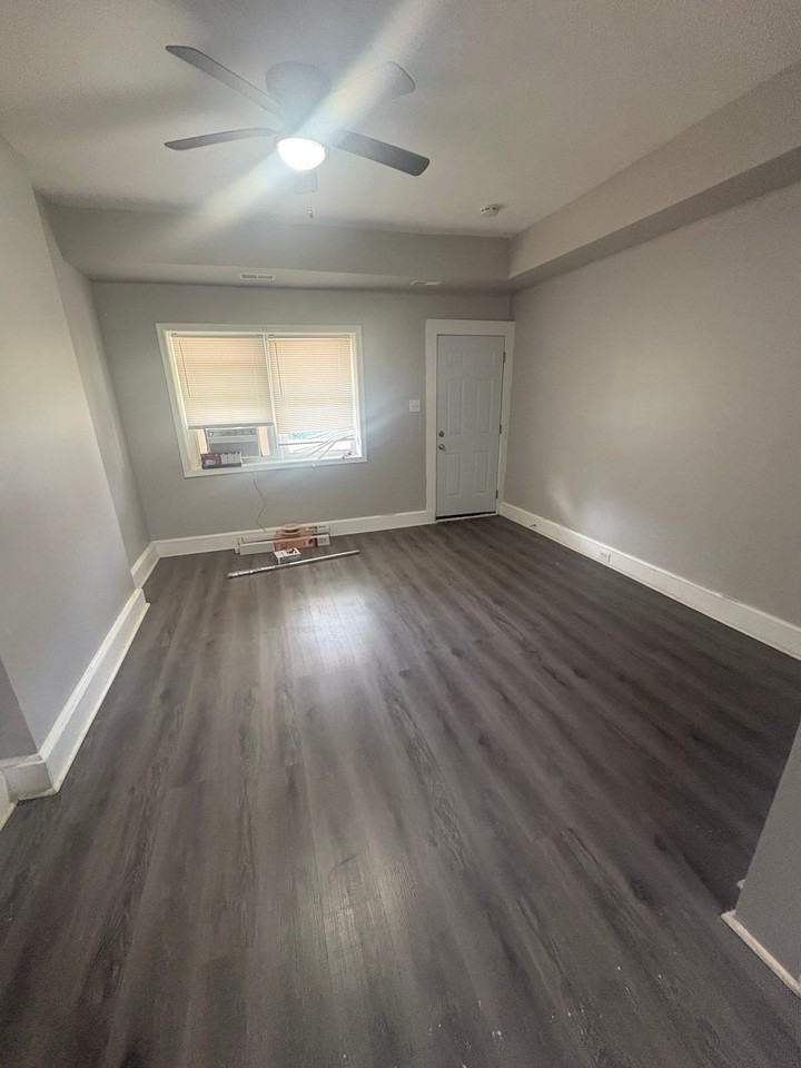 3207 Brighton St - Photo 2 of 15