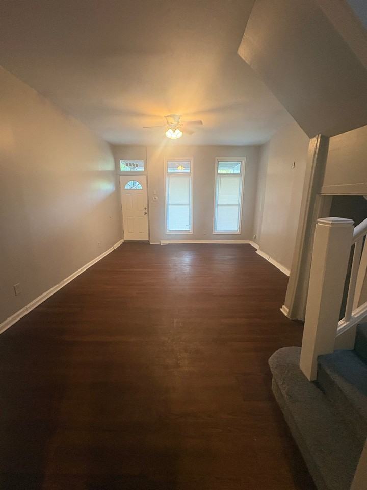 2753 W Mosher St - Photo 3 of 14