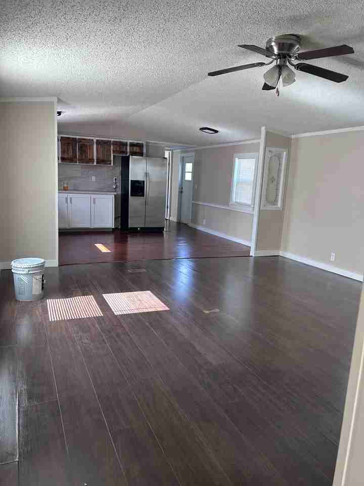 555 Madray Springs Rd - Photo 2 of 11