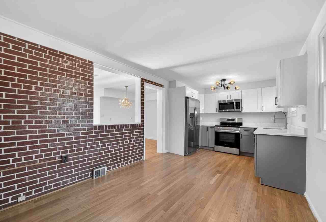 3108 P St Se - Photo 6 of 16