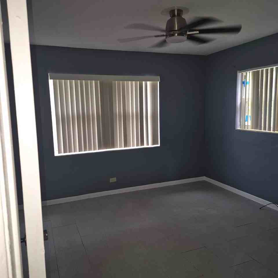 1432 8th St - Photo 6 of 6