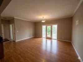 featured image of 885 Forest Ave #202