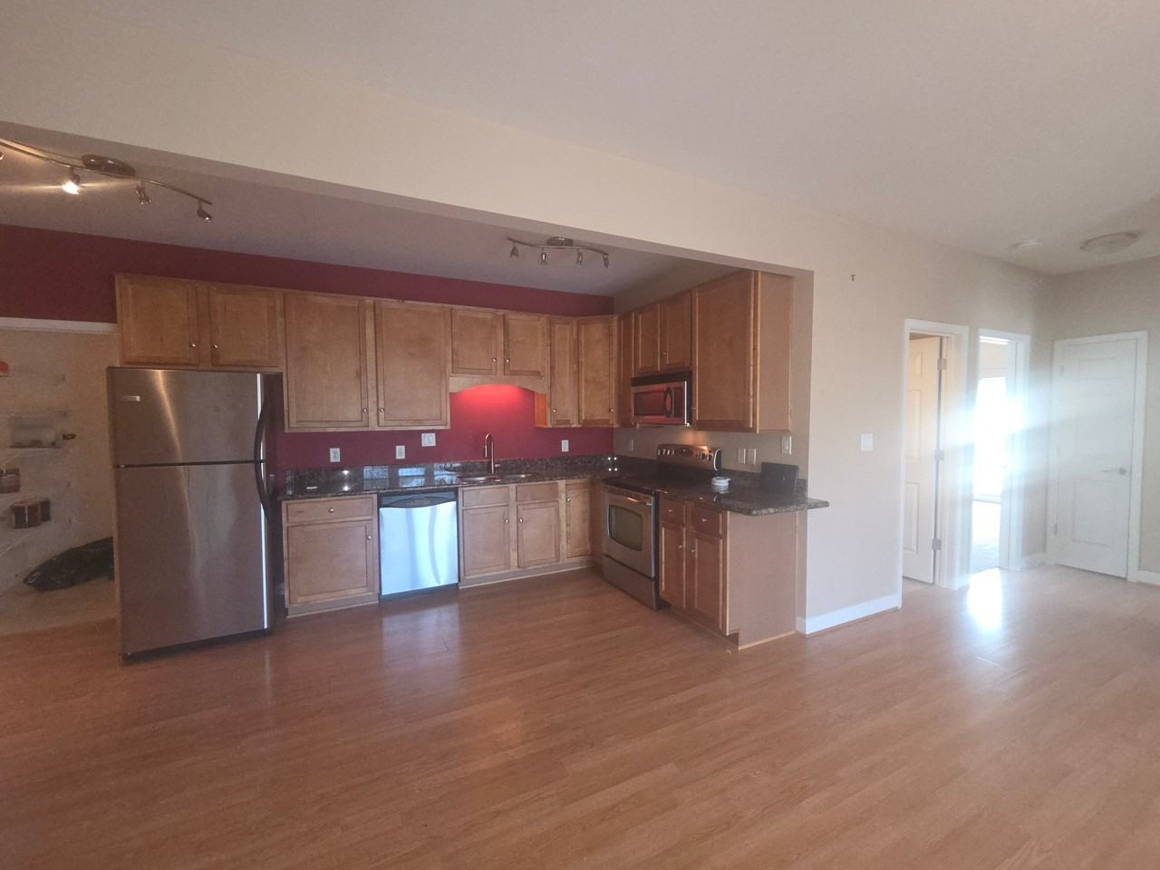 885 Forest Ave #202 - Photo 2 of 7