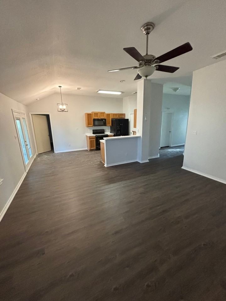 8206 Coppergate - Photo 2 of 13