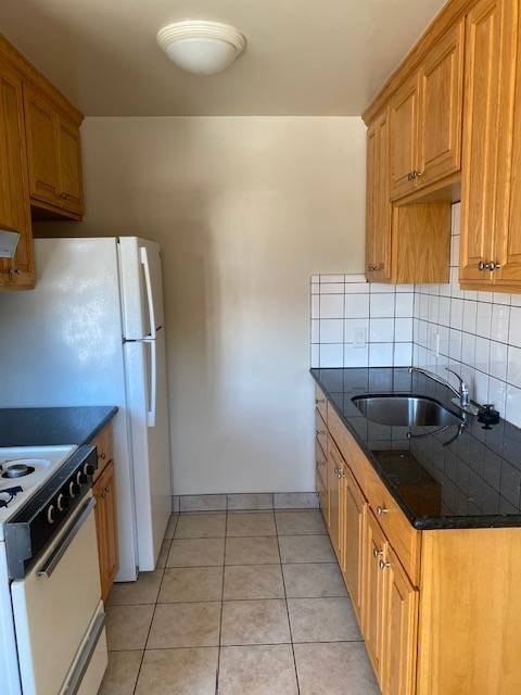 249 Pamela Ave #4 - Photo 6 of 6