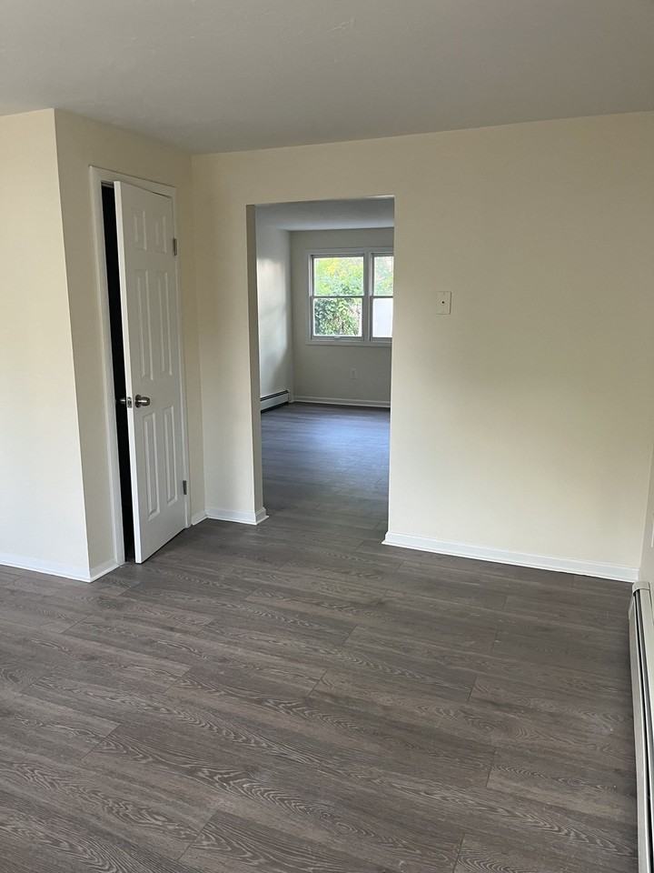157 3rd St #1 - Photo 4 of 12