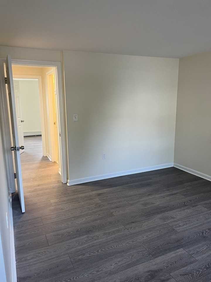 157 3rd St #1 - Photo 5 of 12