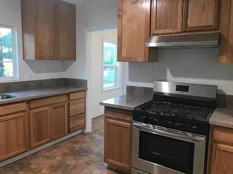 6251 Rosemead Blvd #NA - Photo 6 of 10