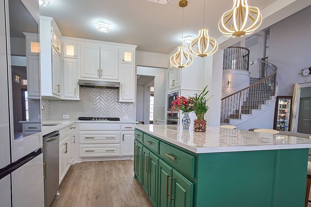 556 Wickerdale Way #NA - Photo 2 of 6