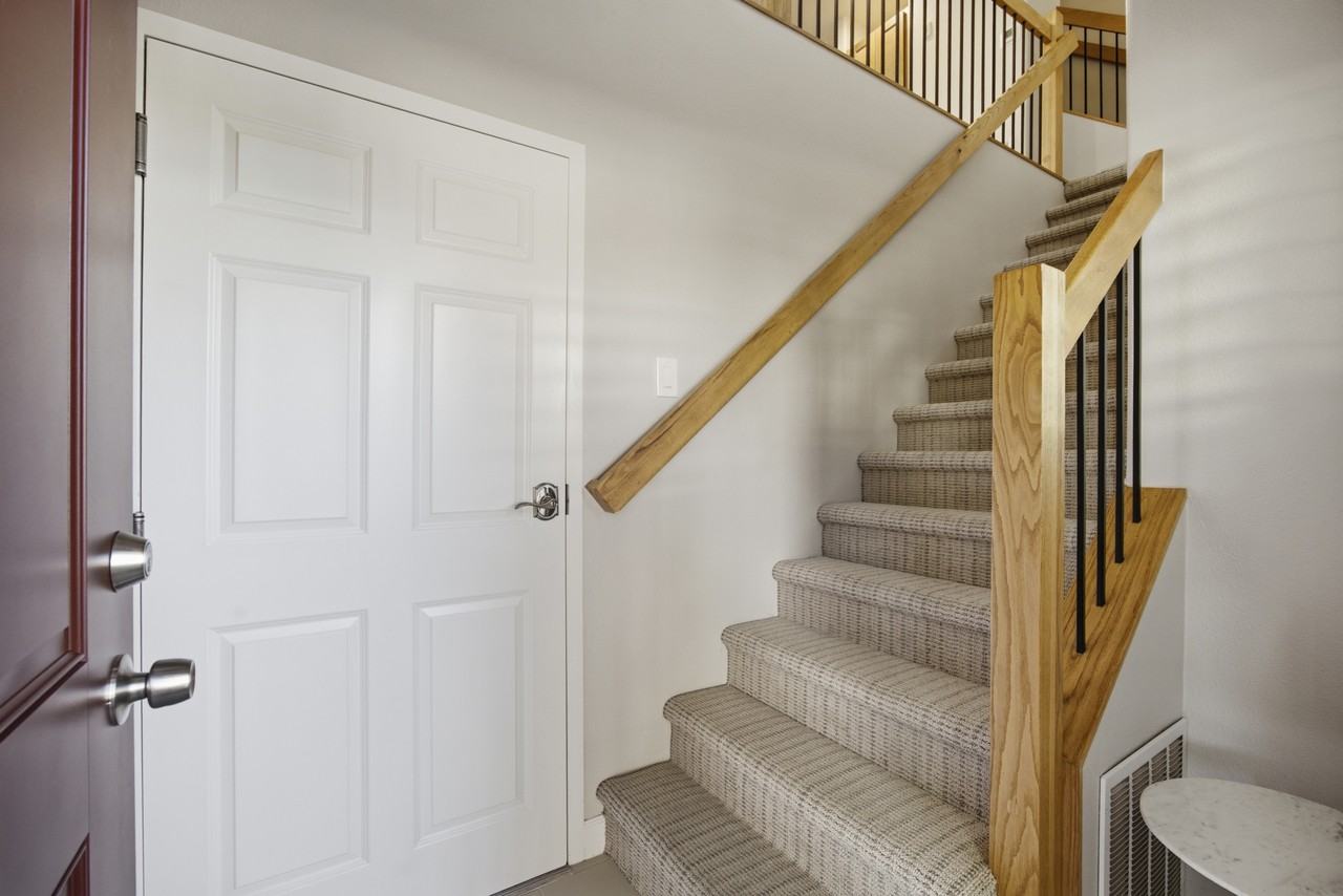 214 Willow St #5 - Photo 5 of 26
