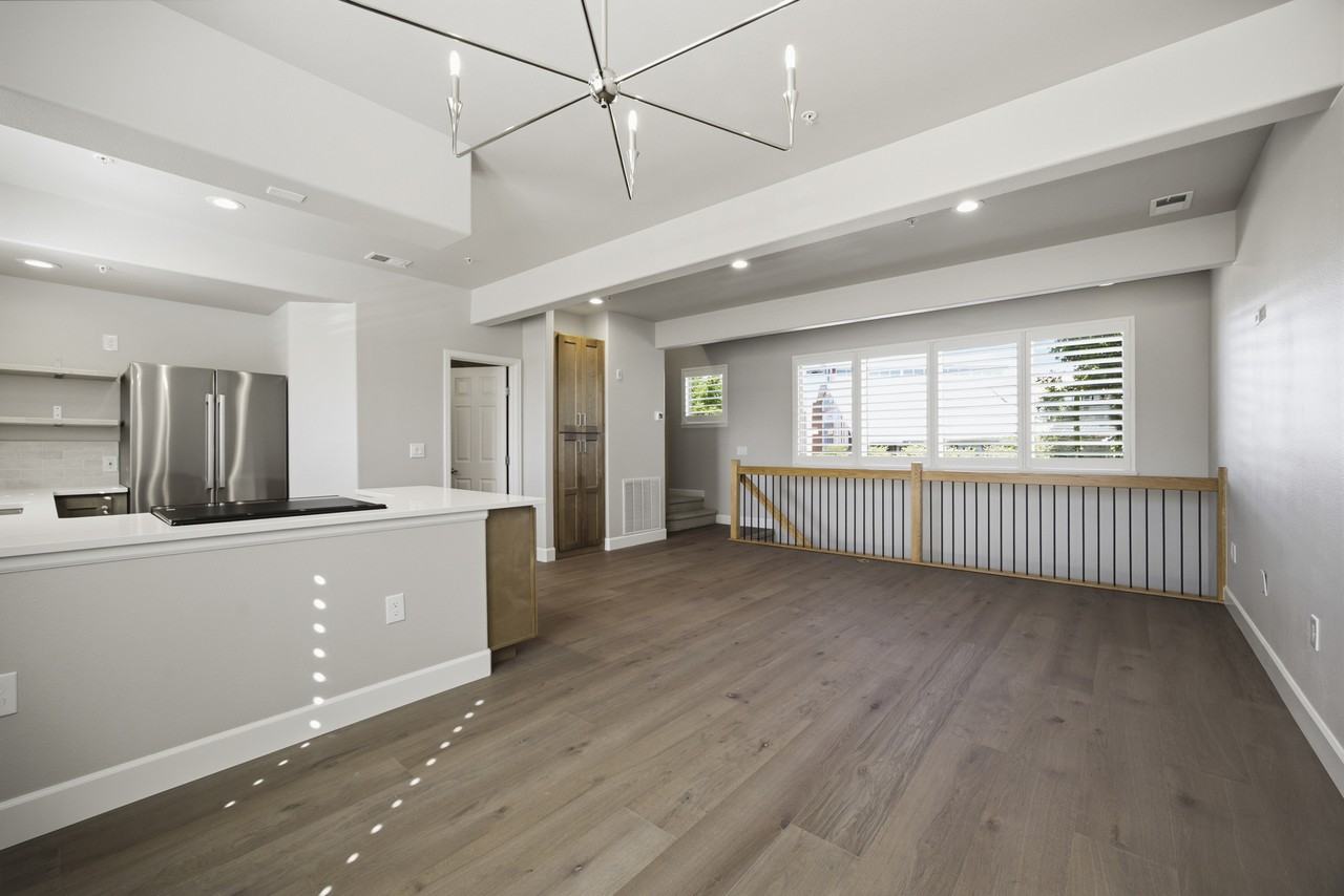 214 Willow St #5 - Photo 6 of 26