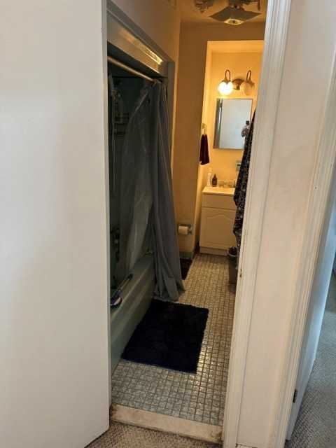 748 S 3rd St #2F - Photo 6 of 7