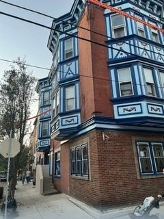 748 S 3rd St #2F - Photo 7 of 7