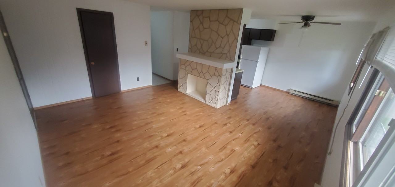 1749 Bainbridge St #2 - Photo 3 of 21