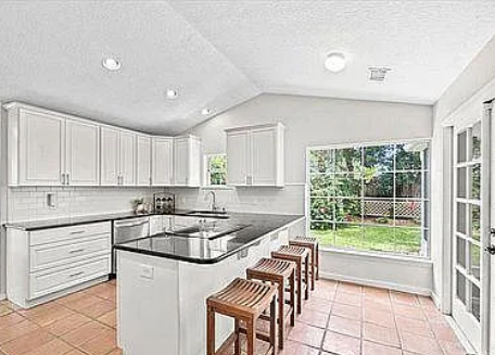 136 10th Ave #NA - Photo 3 of 10