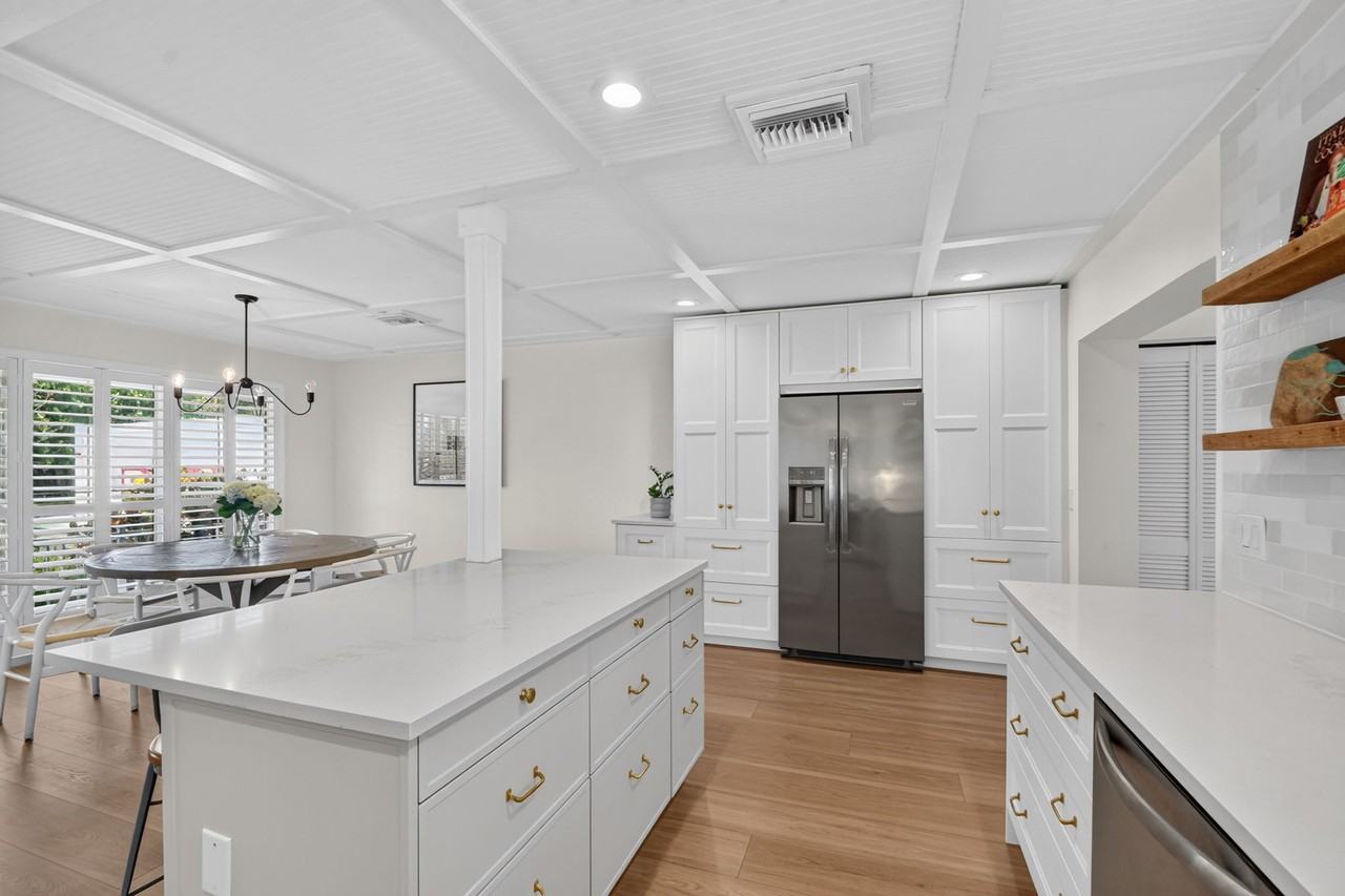 107 Nw 17th St #NA - Photo 5 of 30