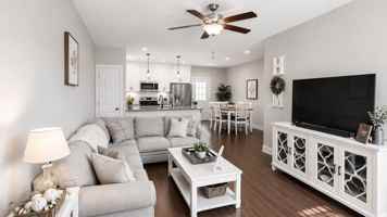 featured image of 913 4th Ave Ne