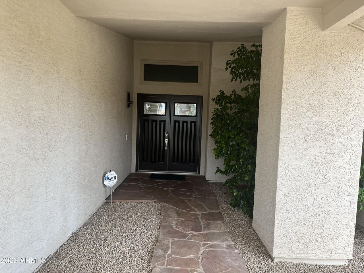 5508 E Kelton Ln - Photo 3 of 42