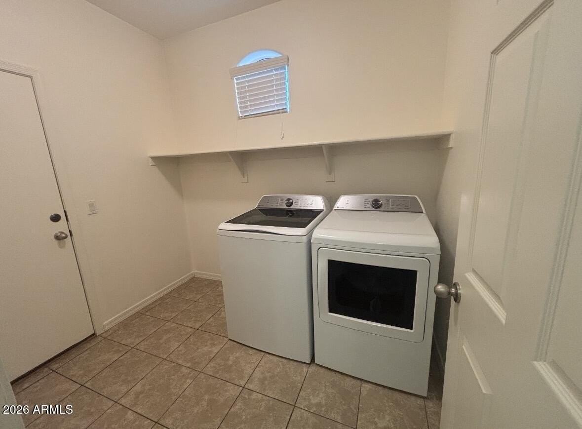 38029 N 252nd Ln - Photo 5 of 29