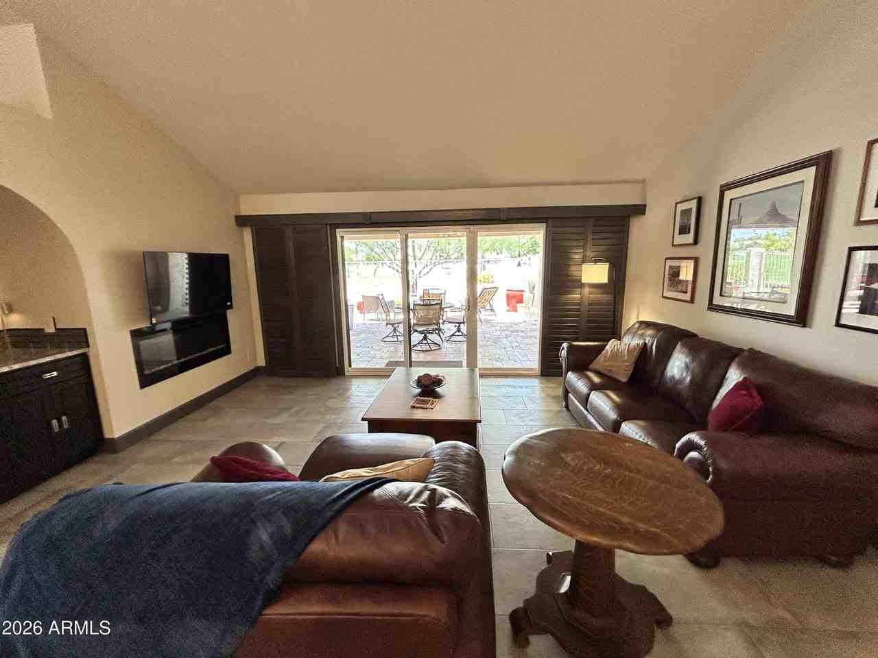 18775 N 94th Ave - Photo 3 of 48