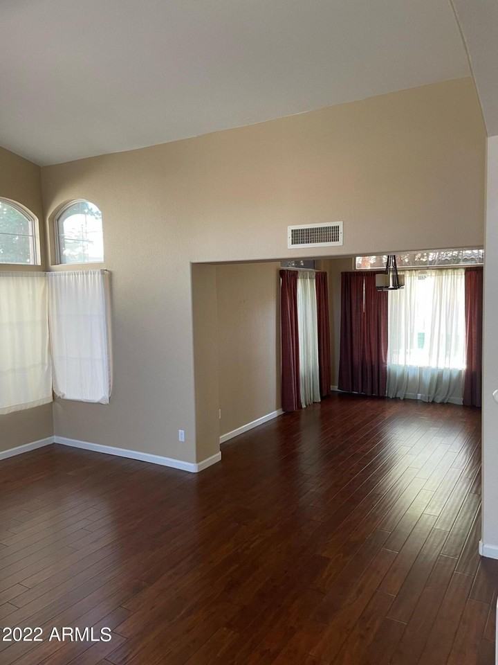 1628 E Glenhaven Dr - Photo 4 of 24