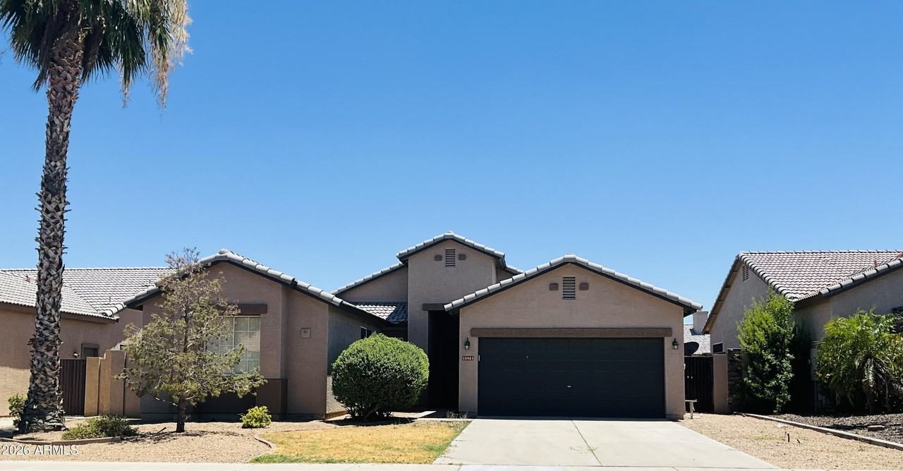 13561 W Ironwood St - Photo 2 of 17