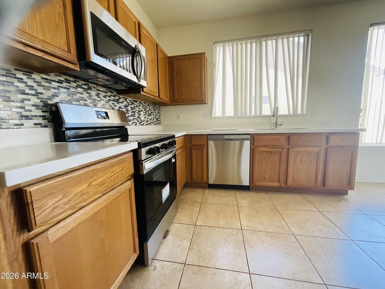13561 W Ironwood St - Photo 3 of 17