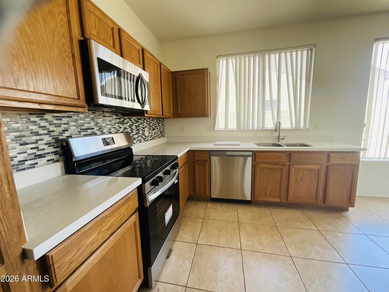 13561 W Ironwood St - Photo 6 of 17