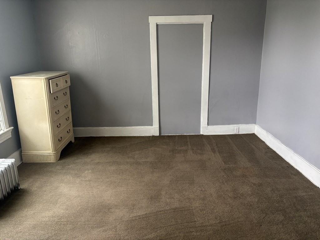 35 S 5th Ave Apt 2r - Photo 2 of 6