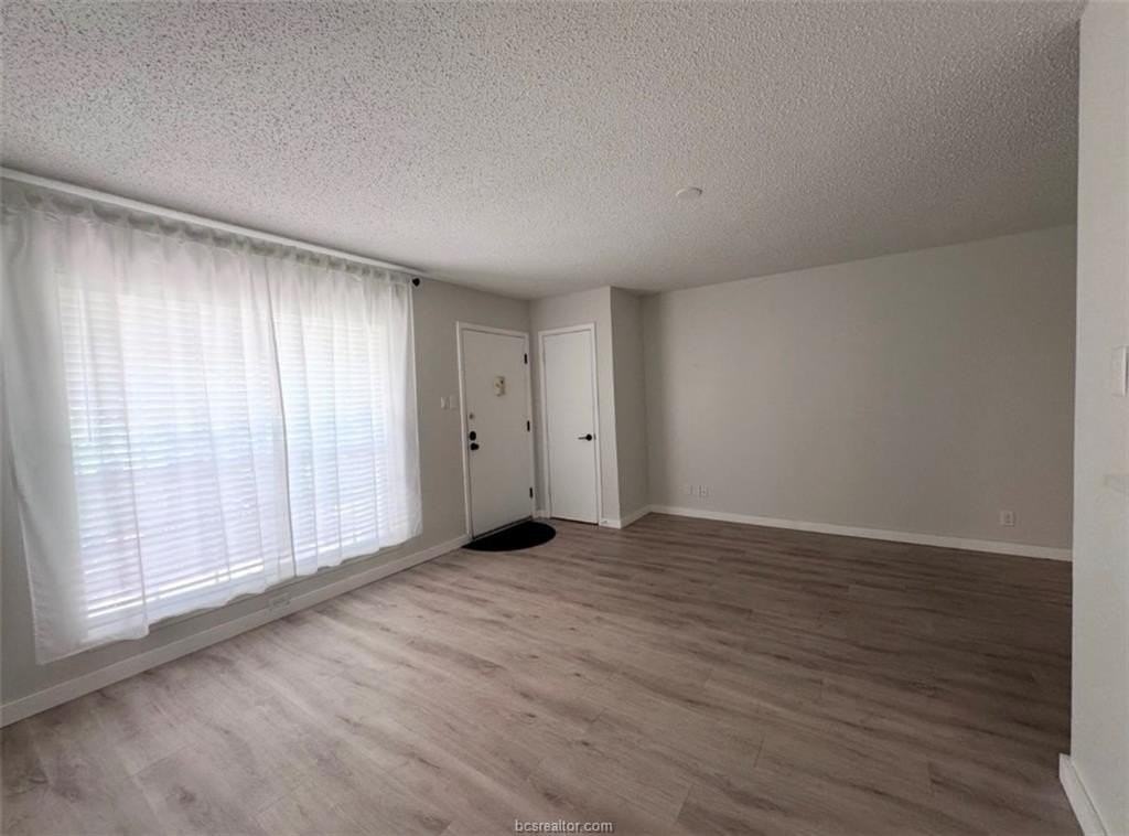 7920 Rockwood Ln #114 - Photo 6 of 30
