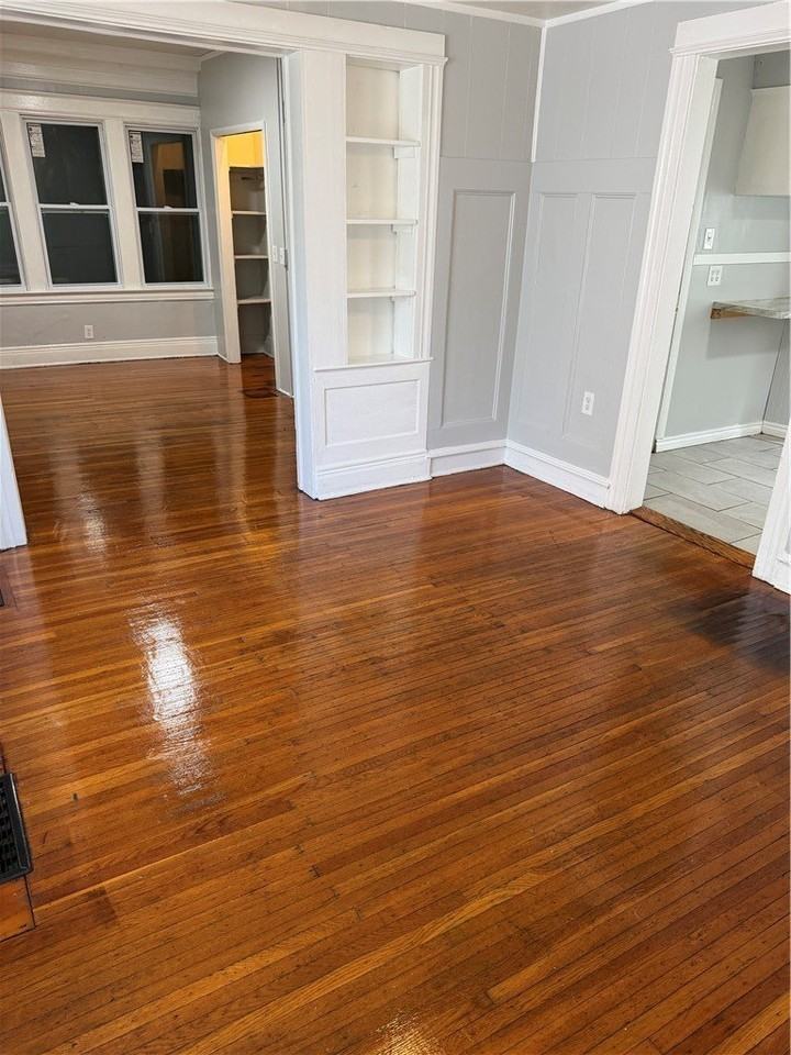 415 Magee Ave #2 - Photo 6 of 14